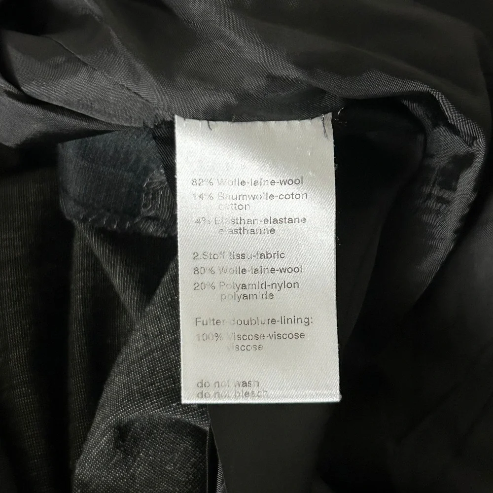 Akris Punto Charcoal Grey Wool Blend 3 Button Blazer Jacket Size 6 US